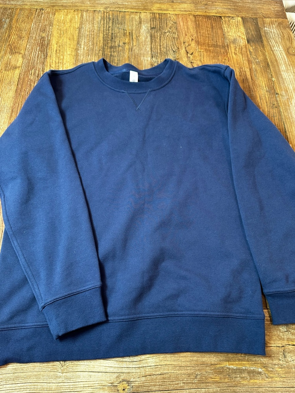 Classic Navy Crewneck Sweatshirt - Men